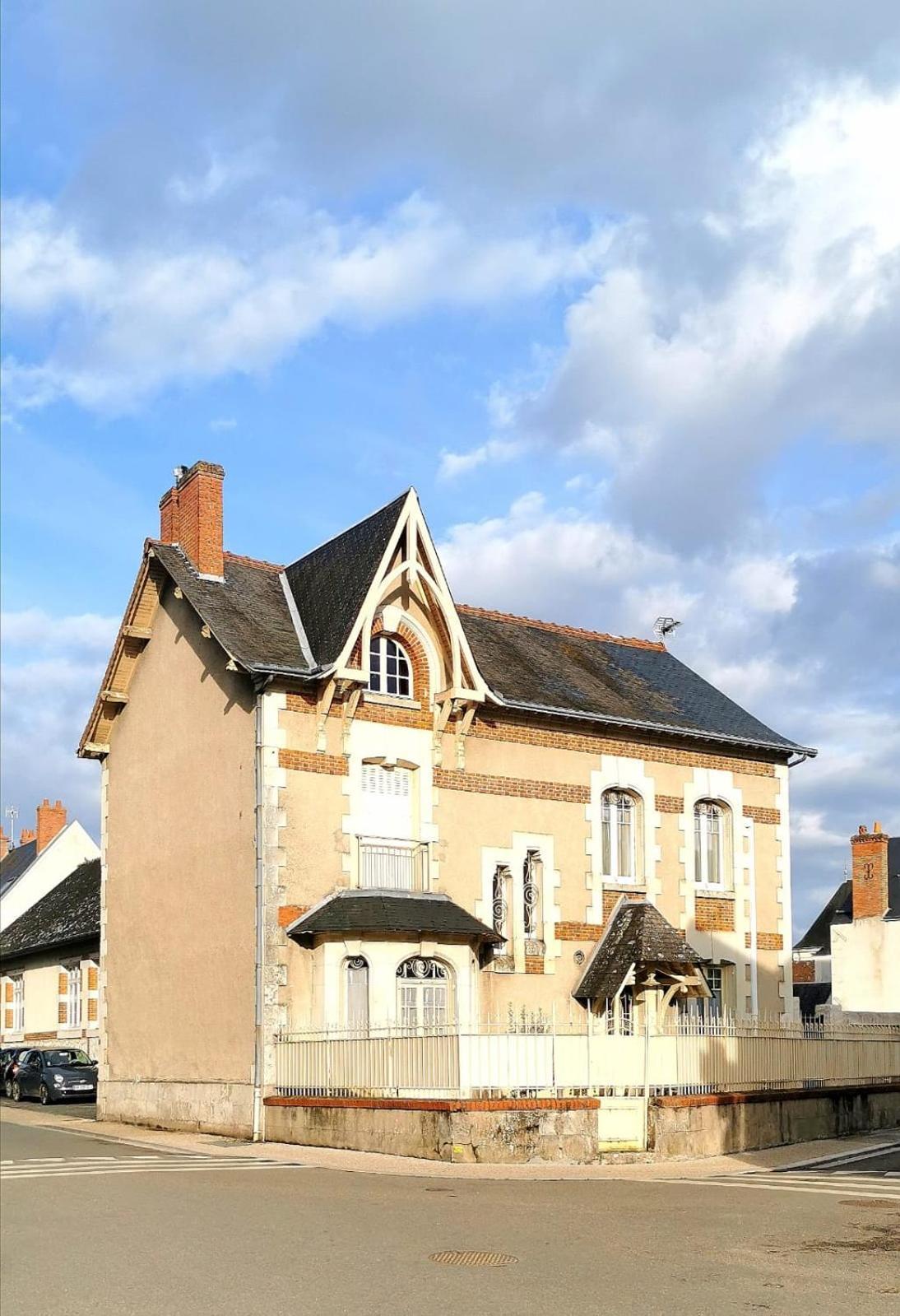 Hotel Chez Chris Cour-Cheverny Zewnętrze zdjęcie